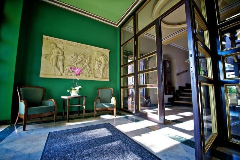 Palac W Malkowie Warta Extérieur photo