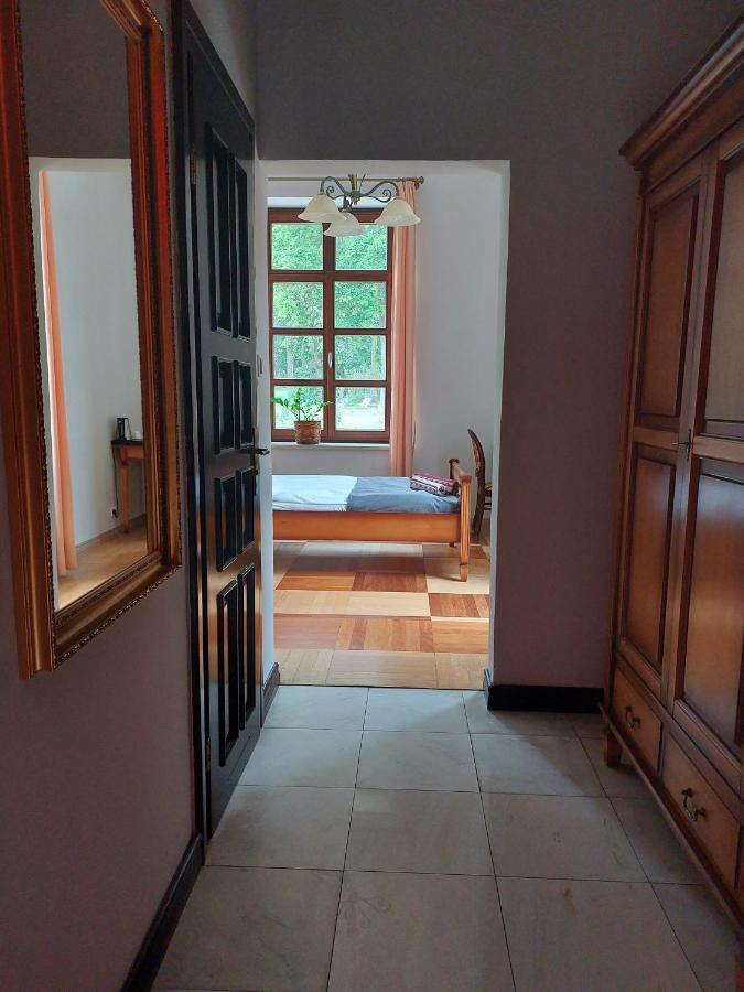 Palac W Malkowie Warta Extérieur photo
